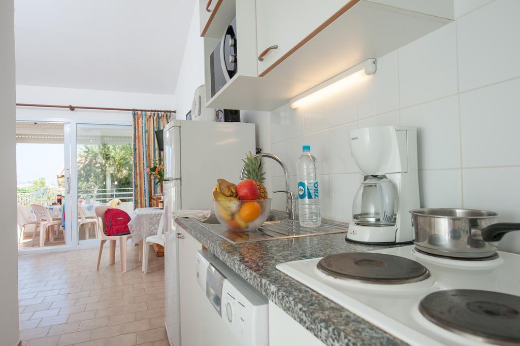 Residence Arinella لوميو المظهر الخارجي الصورة